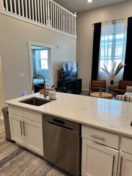 Home Haven, Walk To Little Italy & Wooster Square نيو هافن المظهر الخارجي الصورة